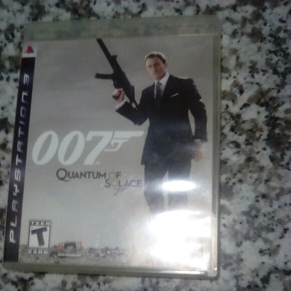 OO7 Quantum Solace - Picture 1 of 6